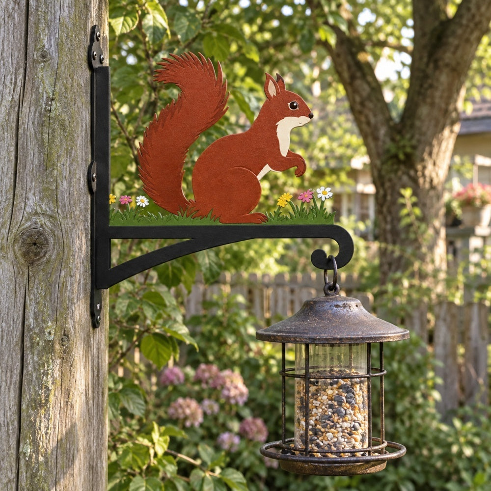 Hanging Basket Bracket – Squirrel