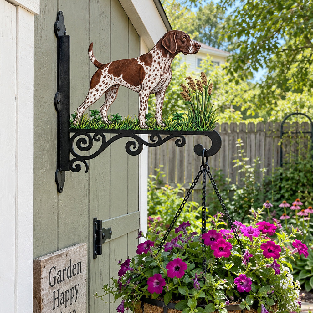 Hanging Basket Bracket – German Shorthaired Pointer