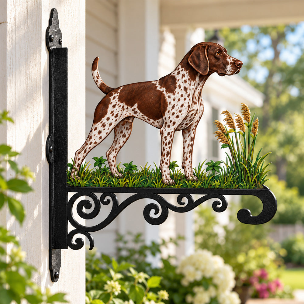 Hanging Basket Bracket – German Shorthaired Pointer