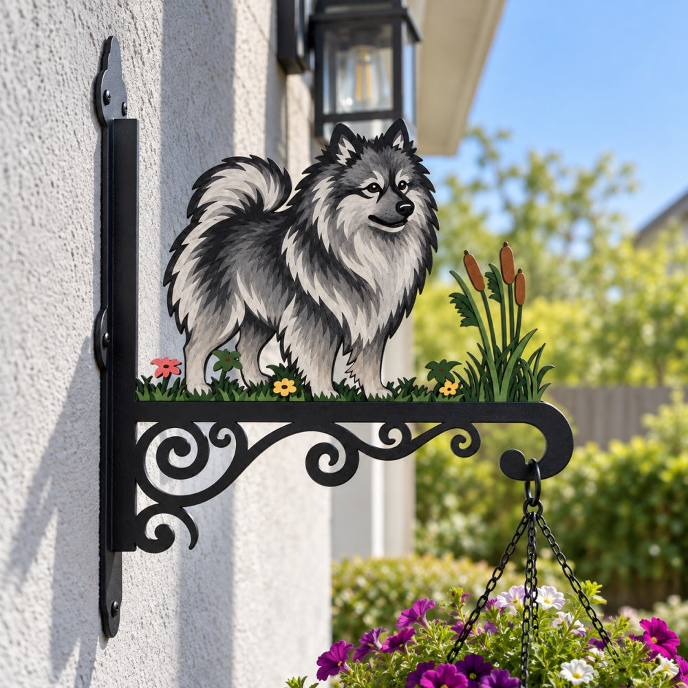 Hanging Basket Bracket – Keeshond