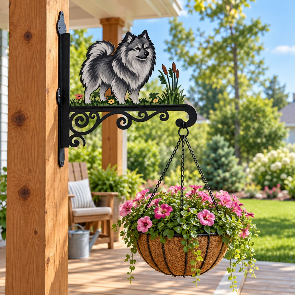 Hanging Basket Bracket – Keeshond