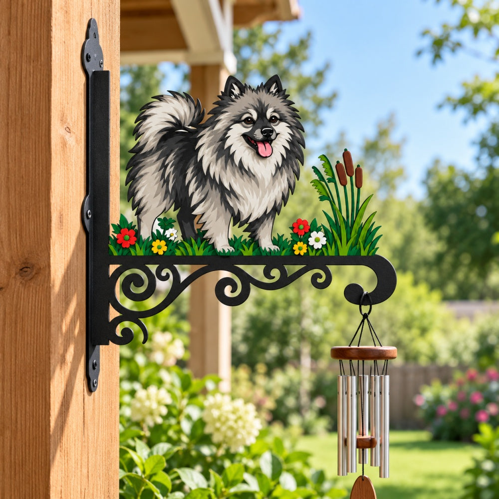 Hanging Basket Bracket – Keeshond
