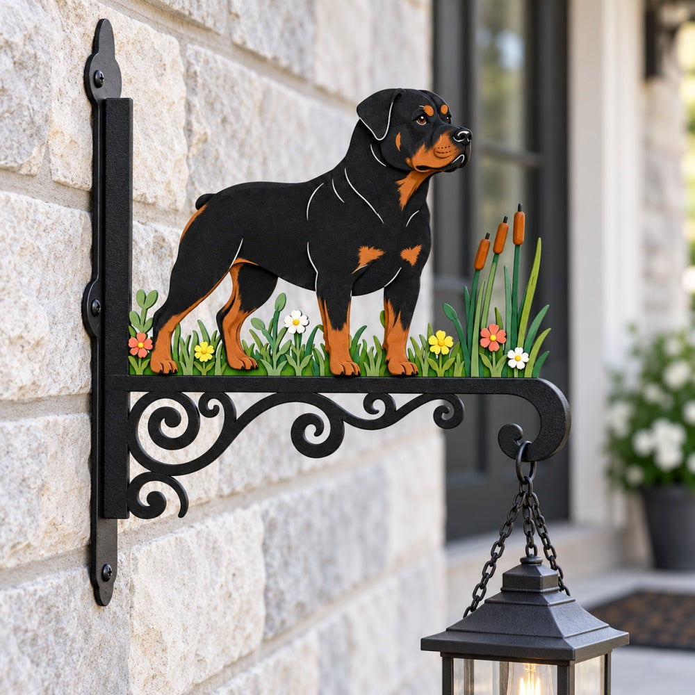 Hanging Basket Bracket – Rottweiler