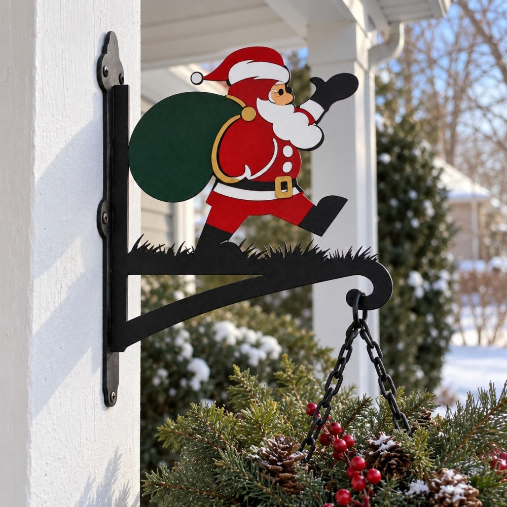 Hanging Basket Bracket – Santa Claus