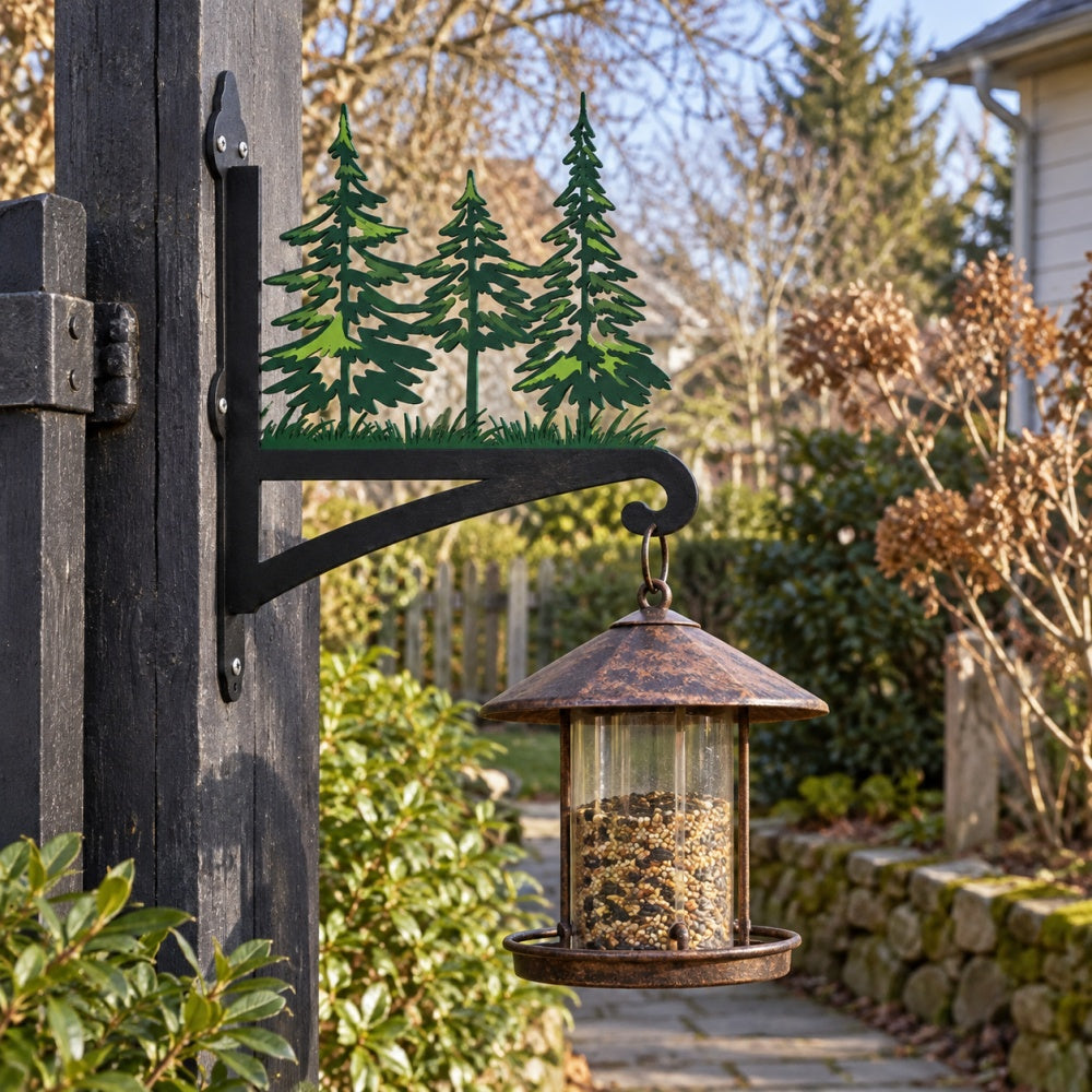 Hanging Basket Bracket – Pine Forest