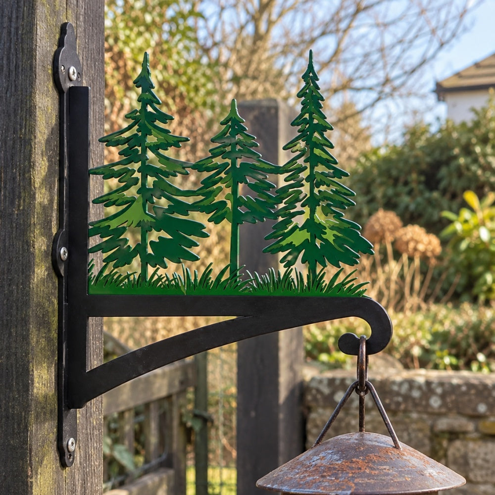 Hanging Basket Bracket – Pine Forest