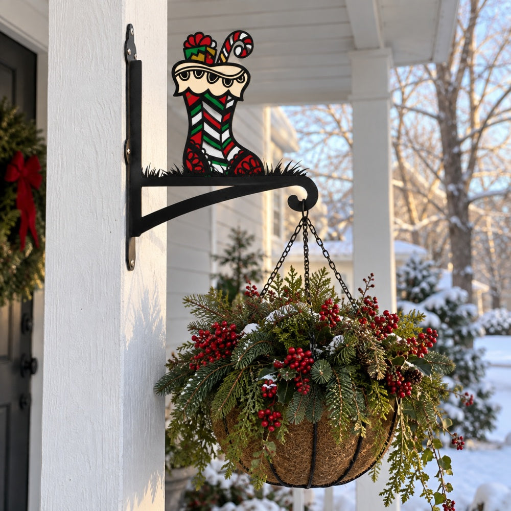 Hanging Basket Bracket – Christmas Stocking