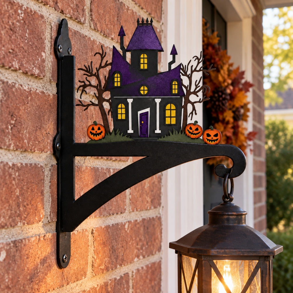 Hanging Basket Bracket – Haunted House