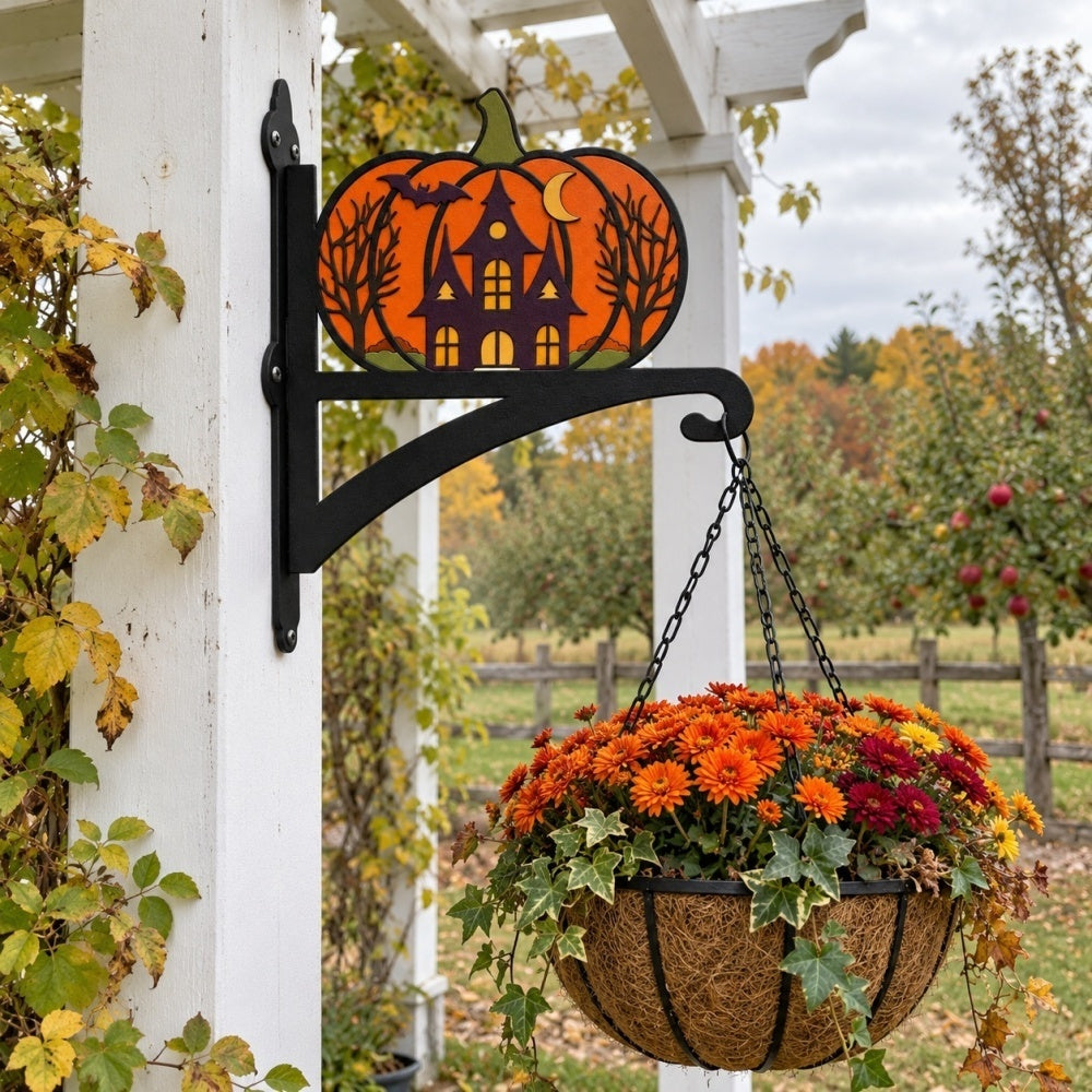 Hanging Basket Bracket – Haunted Pumpkin Castle