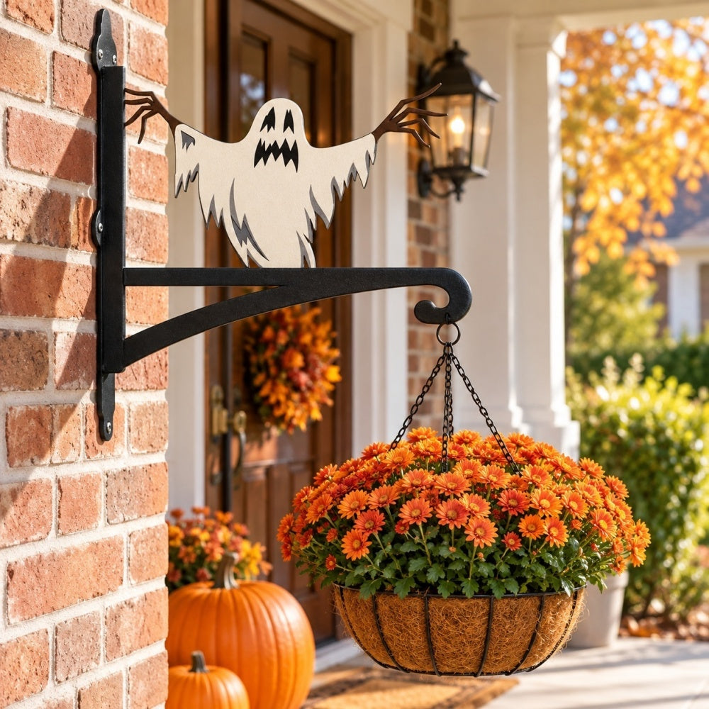 Hanging Basket Bracket – Spooky Ghost