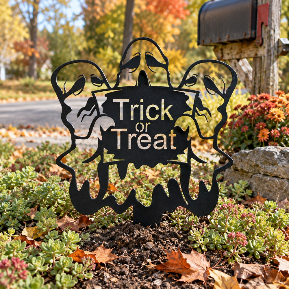 Metal Garden Stake – Trick or Treat Ghosts