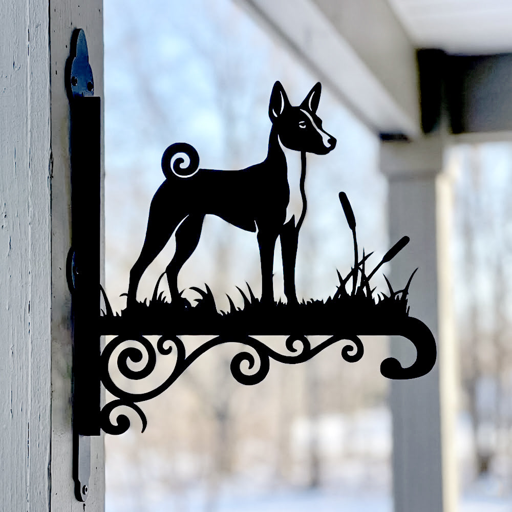 Basenji metal hanging basket bracket mounted on outdoor wall for plant decoration