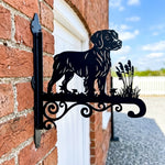 Brittany metal hanging basket bracket mounted on outdoor wall for plant decoration