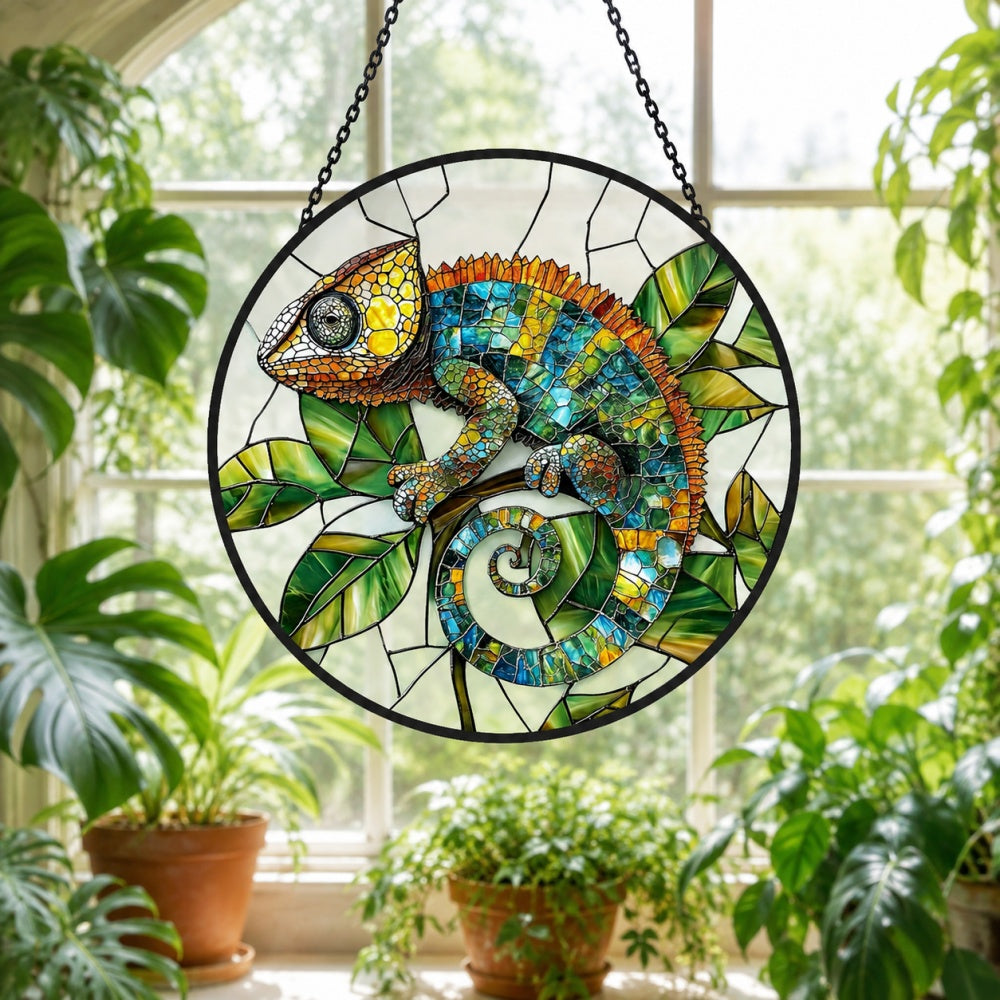 Chameleon stained glass suncatcher window hanging, suitable for home and garden decoration