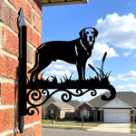 Chesapeake bay retriever metal hanging basket bracket mounted on outdoor wall for plant decoration