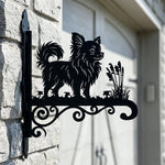Chihuahua metal hanging basket bracket mounted on outdoor wall for plant decoration