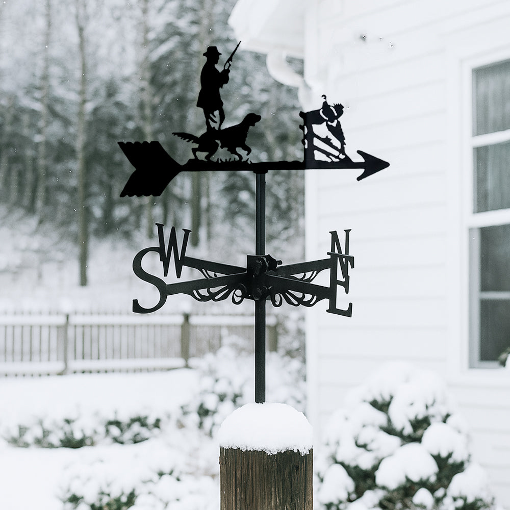 Duck hunting metal weather vane with directional arrows and mounting rod, outdoor roof and garden decoration