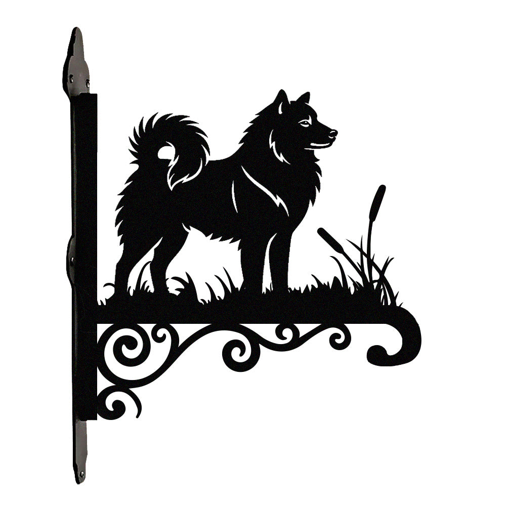 Finnish spitz metal hanging basket bracket mounted on outdoor wall for plant decoration