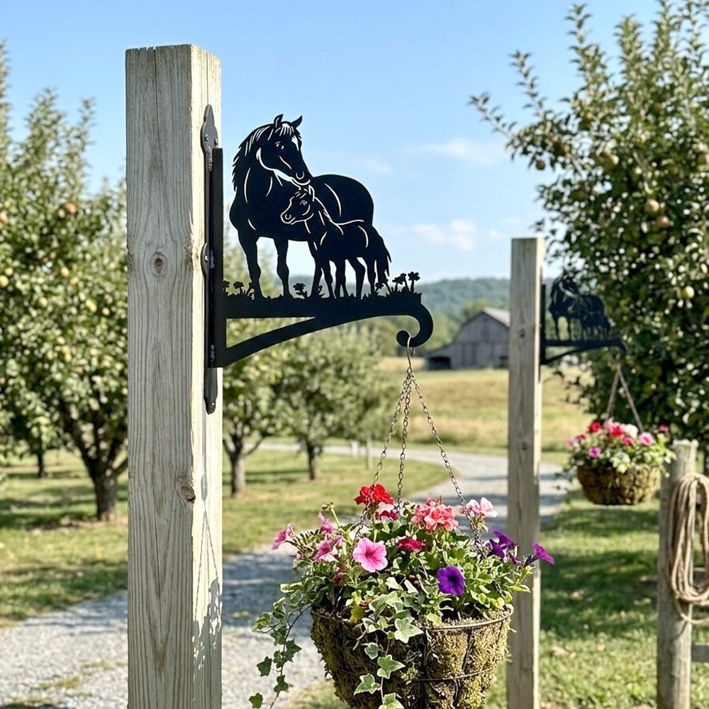 Horse family metal hanging basket bracket mounted on outdoor wall for plant decoration