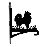Pomeranian metal hanging basket bracket mounted on outdoor wall for plant decoration