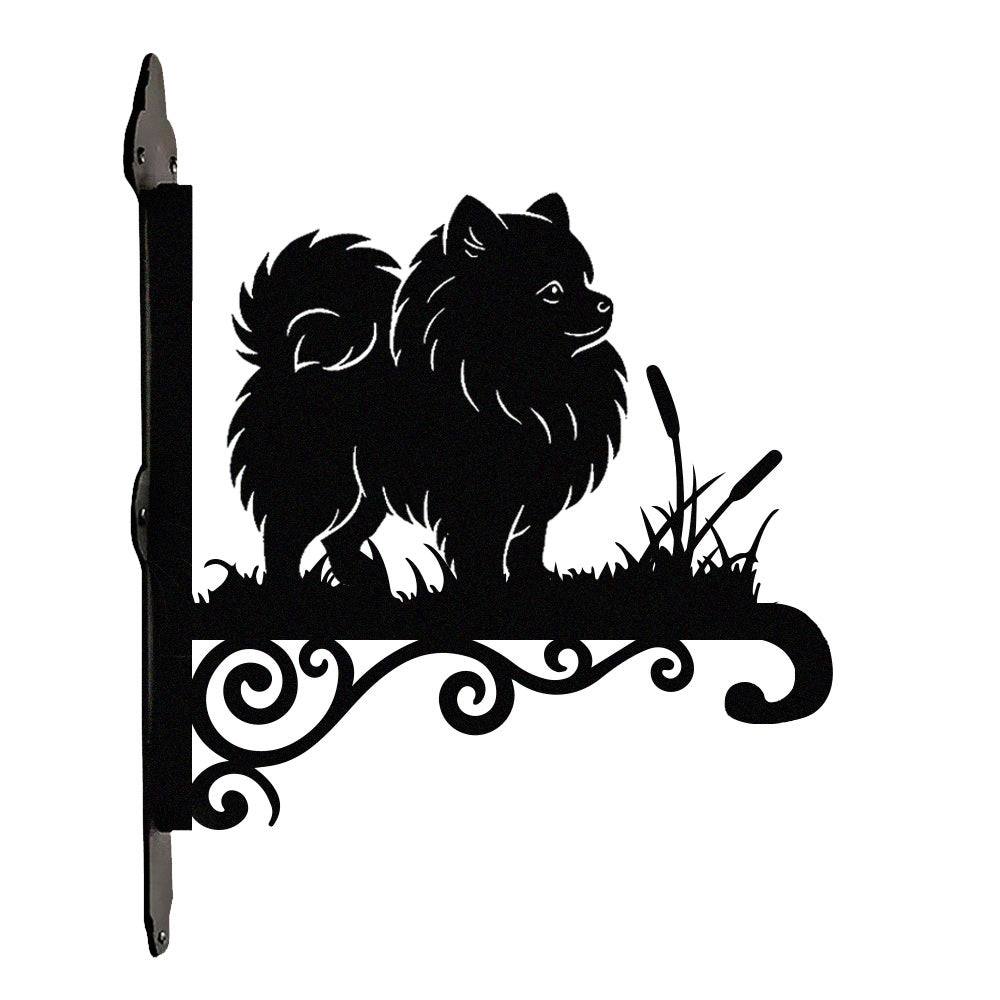Pomeranian metal hanging basket bracket mounted on outdoor wall for plant decoration