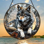 Wild timber wolf cabin stained glass suncatcher window hanging, suitable for home and garden decoration